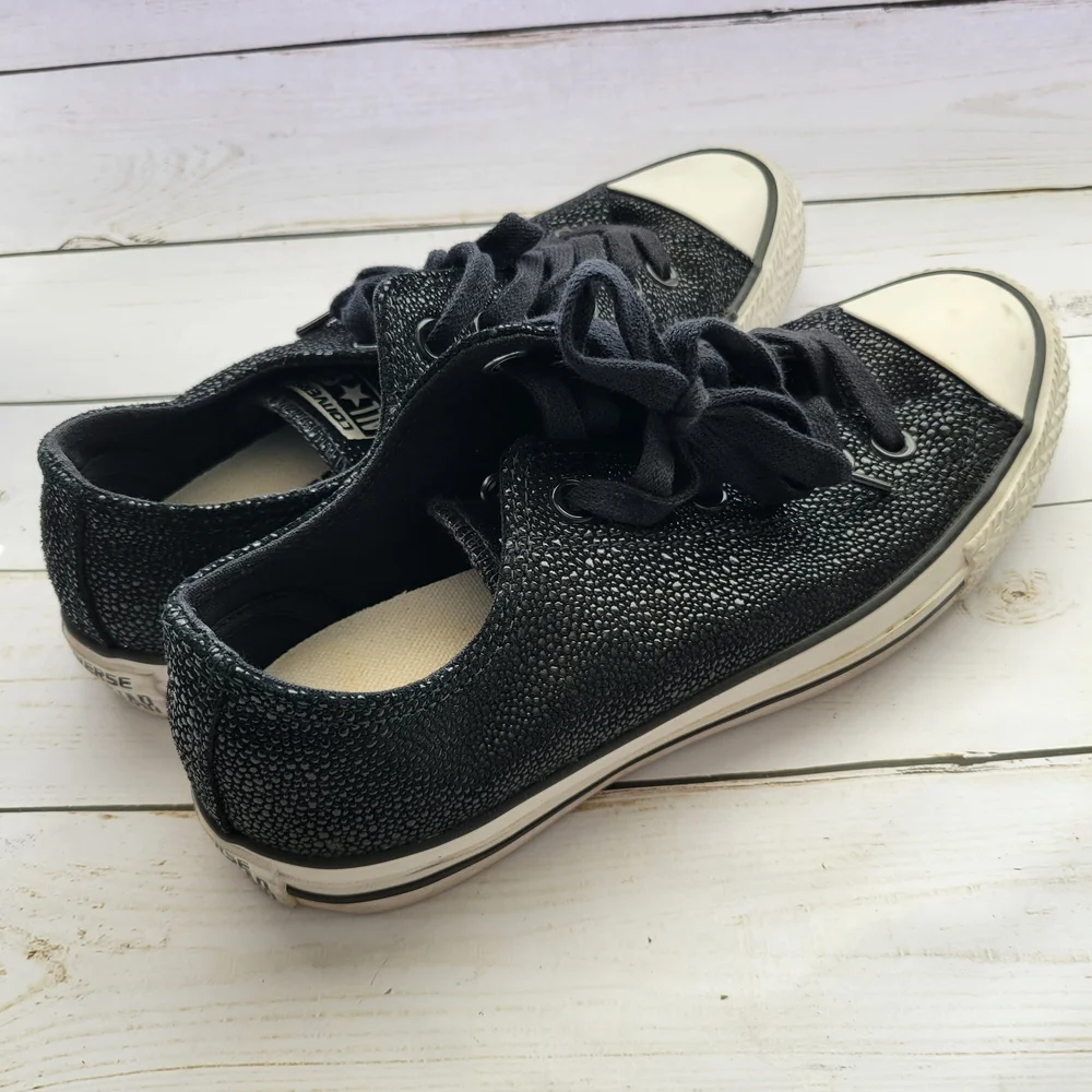 Converse Chuck Taylor All Star Black Glitter Sneakers White‎ Rubber Toe- Size 7